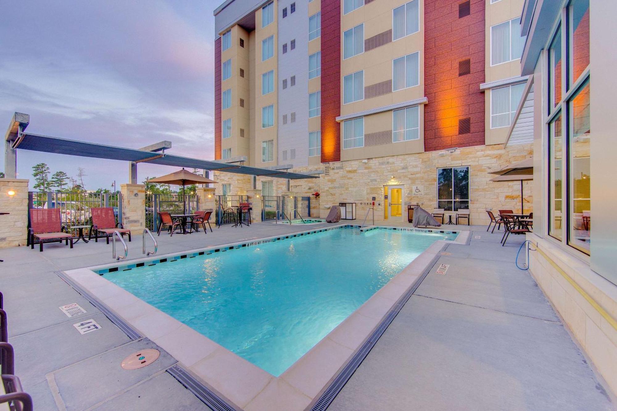 Hilton Garden Inn North Houston Spring Exterior photo