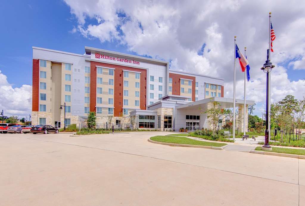 Hilton Garden Inn North Houston Spring Exterior photo